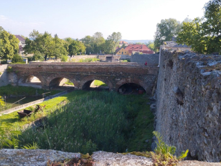 Tatai-vararok-a-hiddal